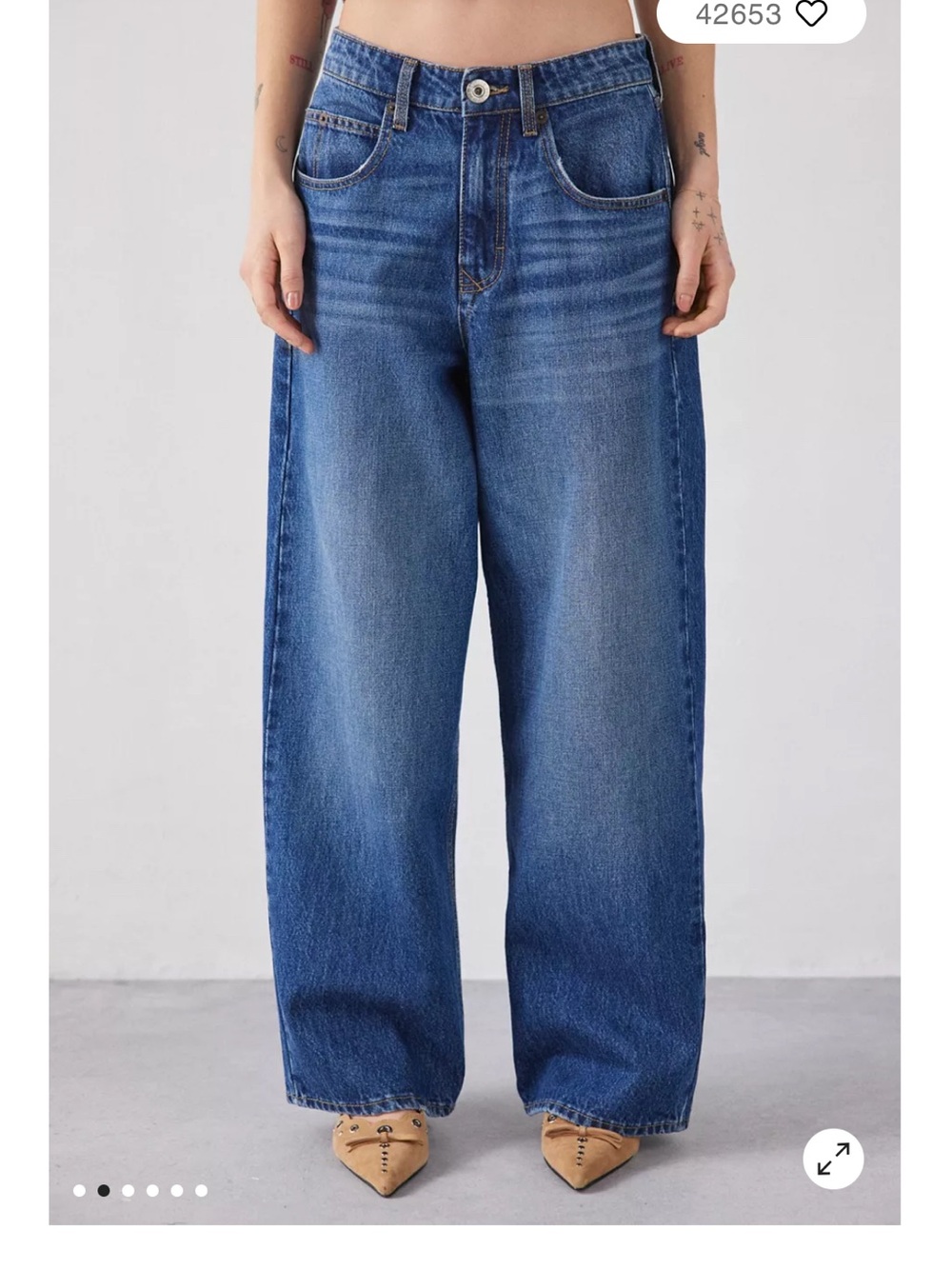 BDG Wide-Leg High-Rise Jeans in Medium Blue Wash